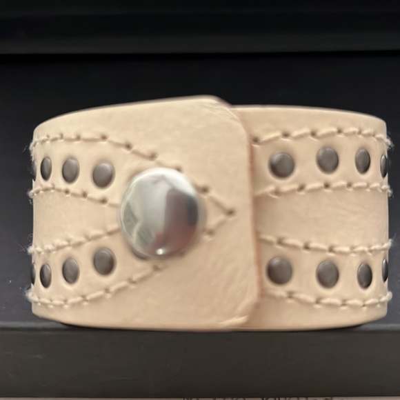 Custom leather cuff It is well with my soul 9” with snap closure. - Picture 2 of 4